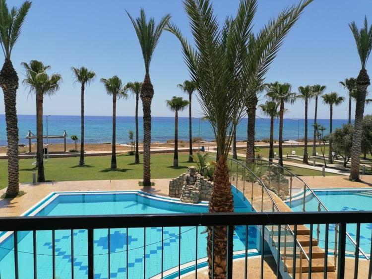 Simos Magic Beach Hotel Apts Ajia Napa Zewnętrze zdjęcie