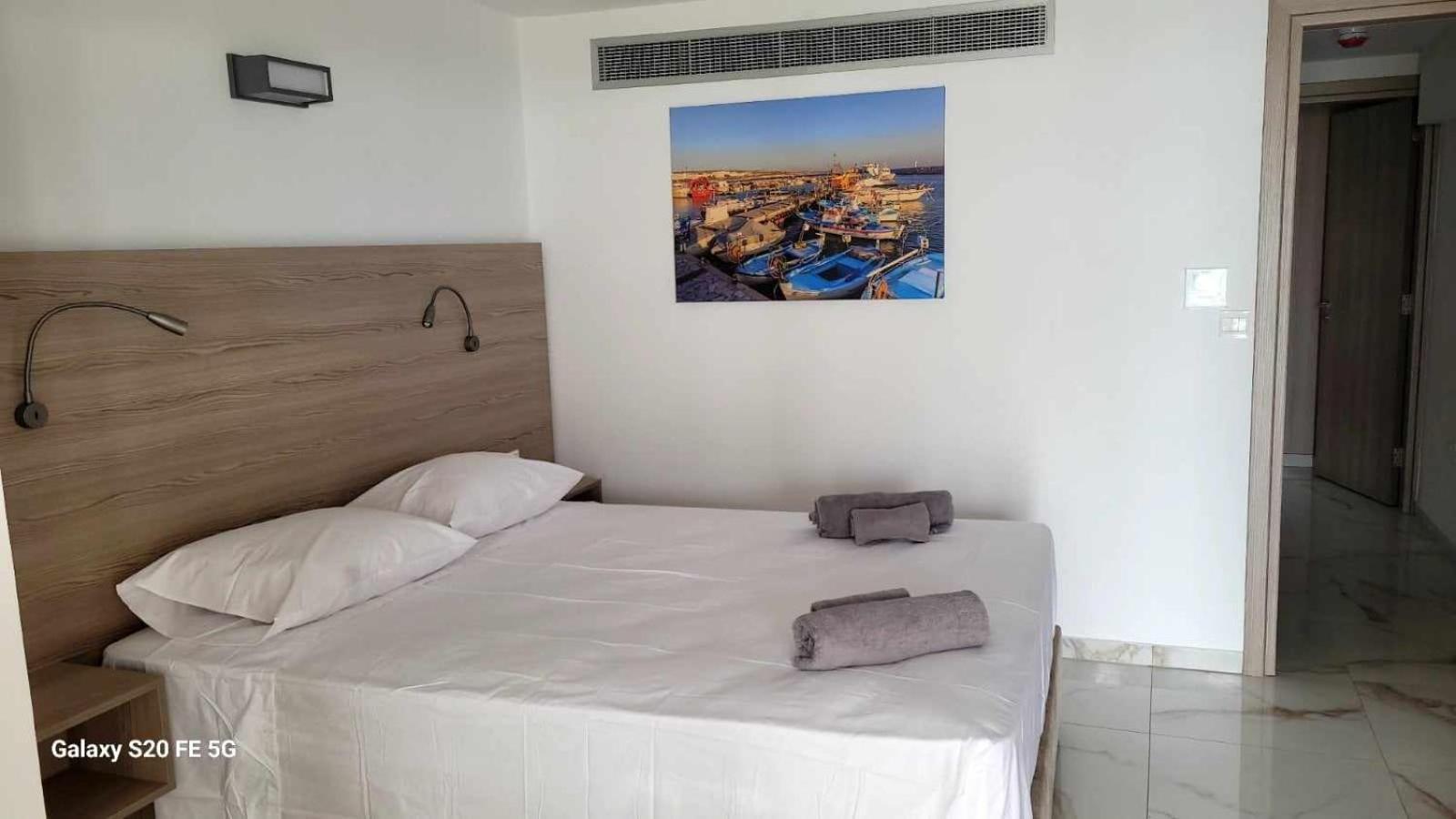 Simos Magic Beach Hotel Apts Ajia Napa Zewnętrze zdjęcie