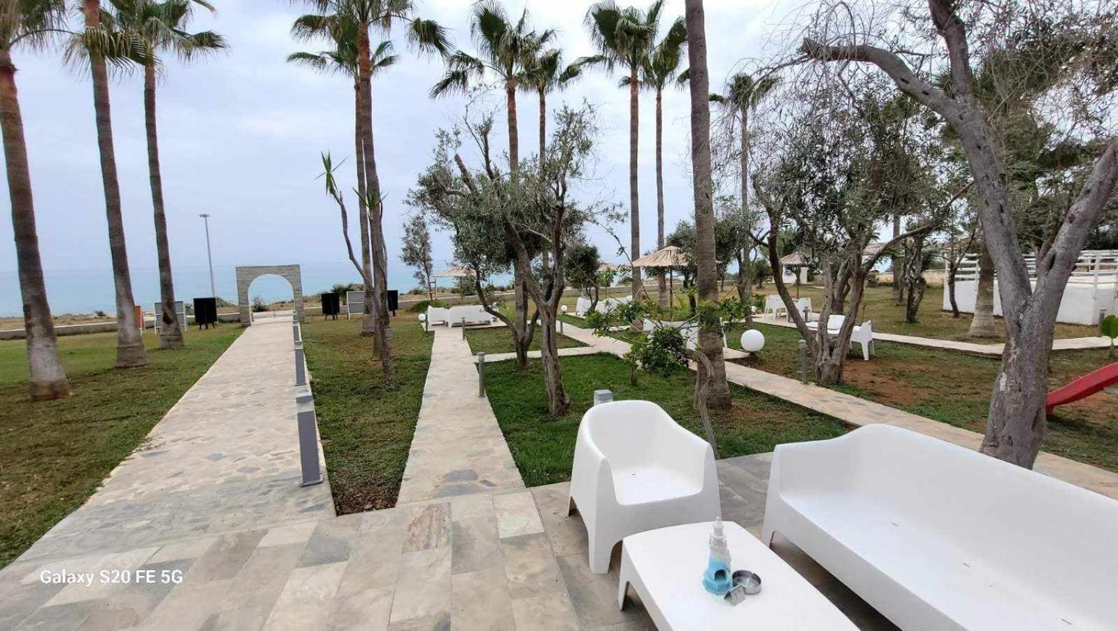 Simos Magic Beach Hotel Apts Ajia Napa Zewnętrze zdjęcie