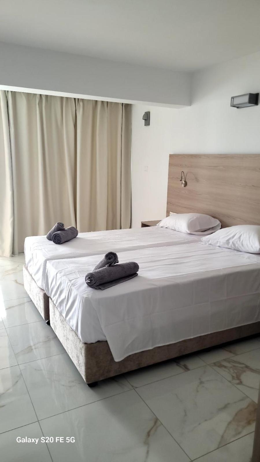 Simos Magic Beach Hotel Apts Ajia Napa Zewnętrze zdjęcie